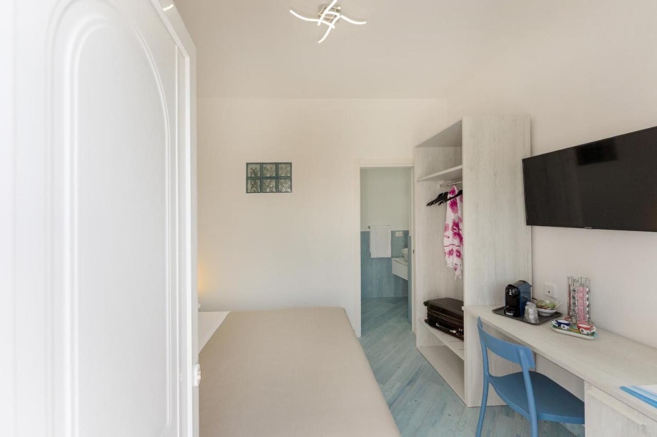פרוסידה Poseidonia Rooms מראה חיצוני תמונה