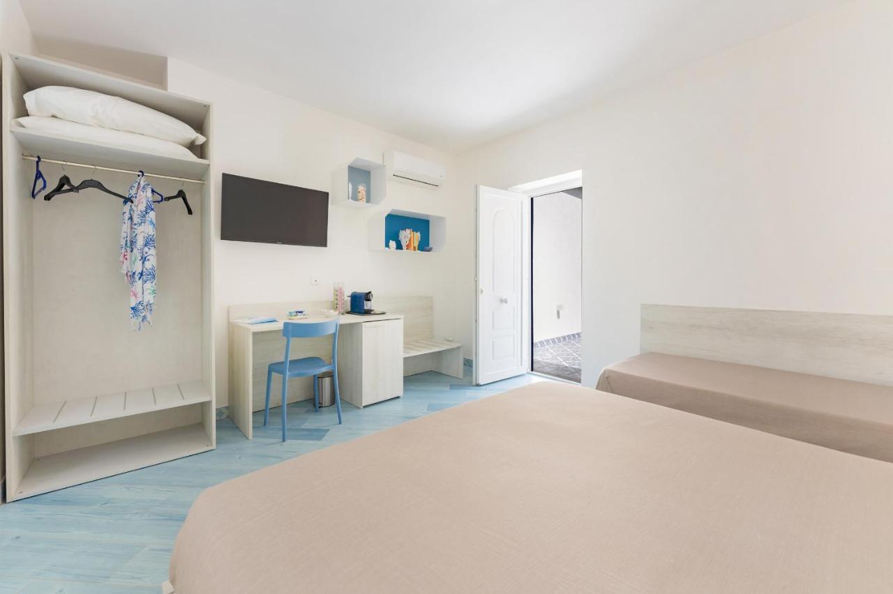 פרוסידה Poseidonia Rooms מראה חיצוני תמונה